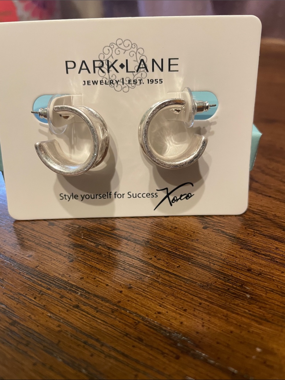 New in Box Park Lane Bliss Earrings Silver Chunky C-Hoop